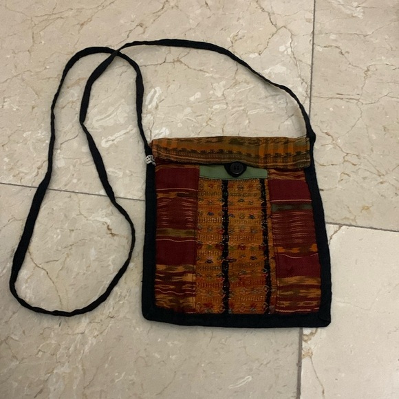 artisan embroidered fabric handbag made in guatemala boho - Picture 2 of 4